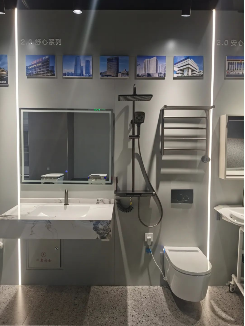 1727593275774528.png image.png